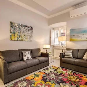 stylish-flat-terraced-vatican-area.it-romehotels.com/