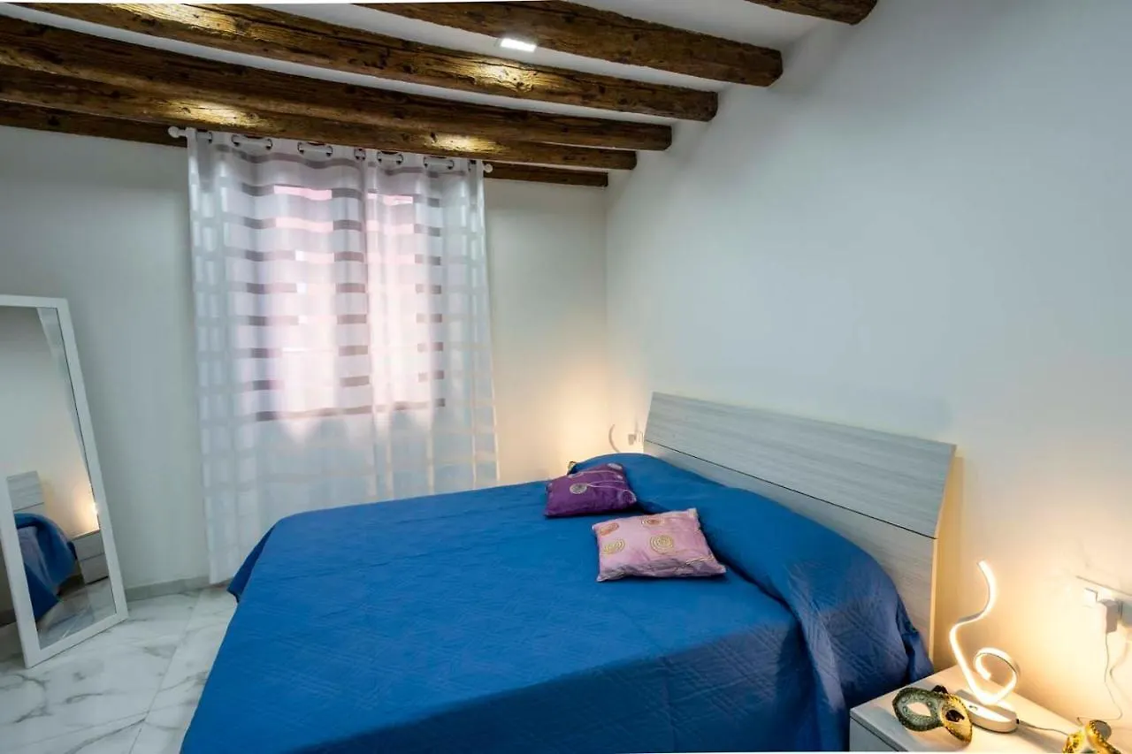 Apartment Appartamento Riva Biennale Venice