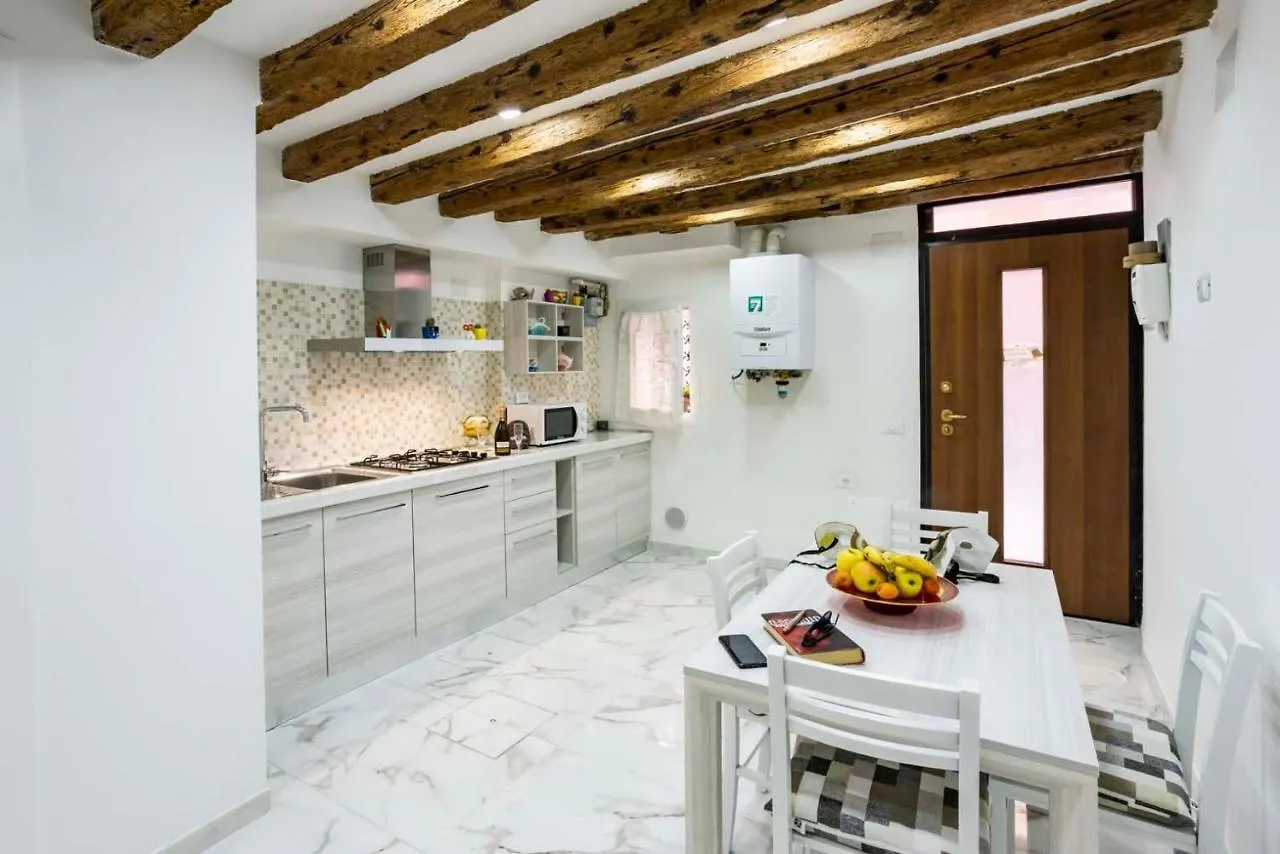 Appartamento Riva Biennale Venice Apartment