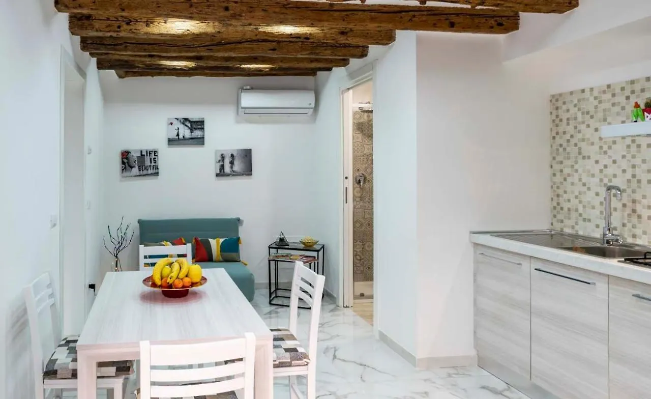 Apartment Appartamento Riva Biennale Venice