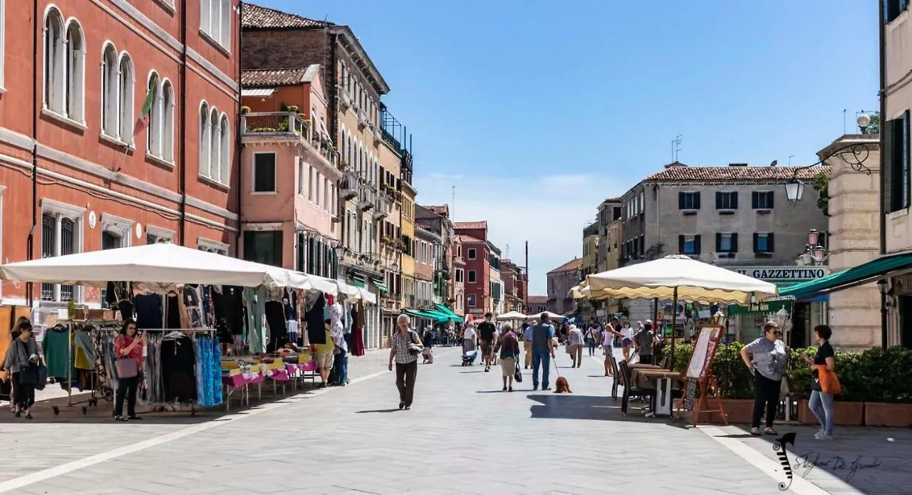 Appartamento Riva Biennale Venice Italy