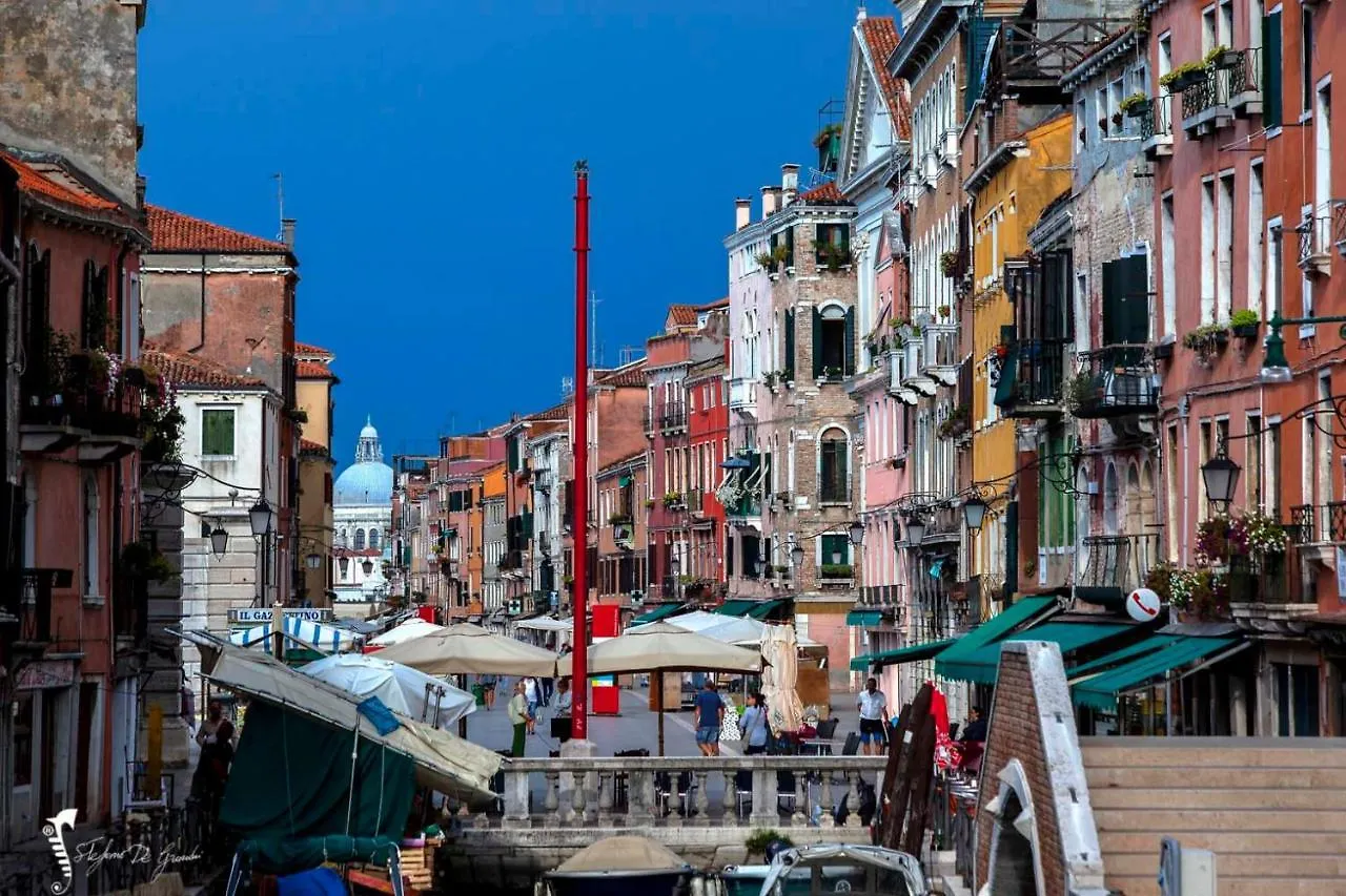 Appartamento Riva Biennale Venice Italy